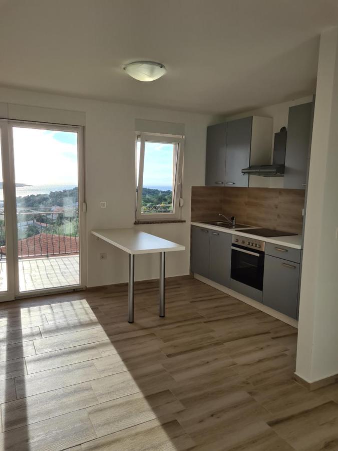 Apartments Patalic Lopar Eksteriør billede
