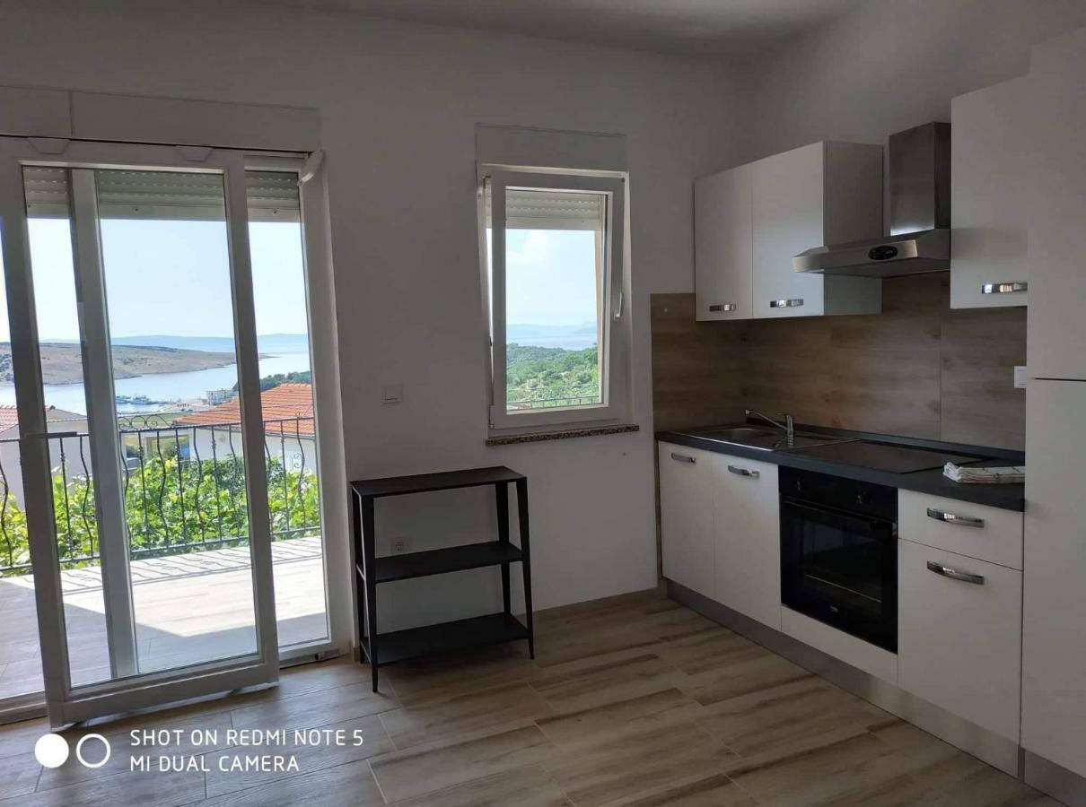 Apartments Patalic Lopar Eksteriør billede