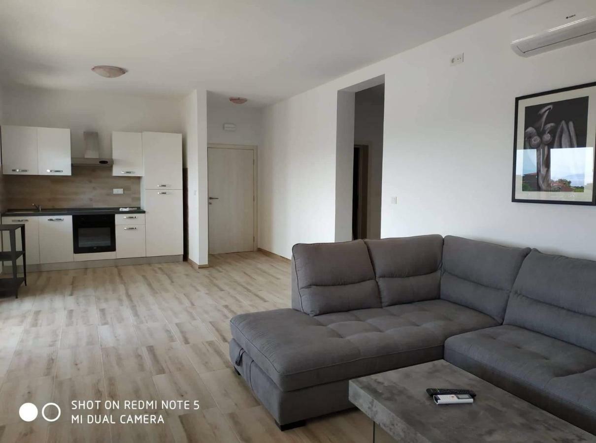 Apartments Patalic Lopar Eksteriør billede