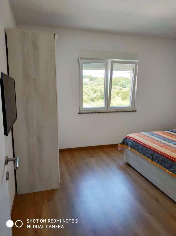 Apartments Patalic Lopar Eksteriør billede